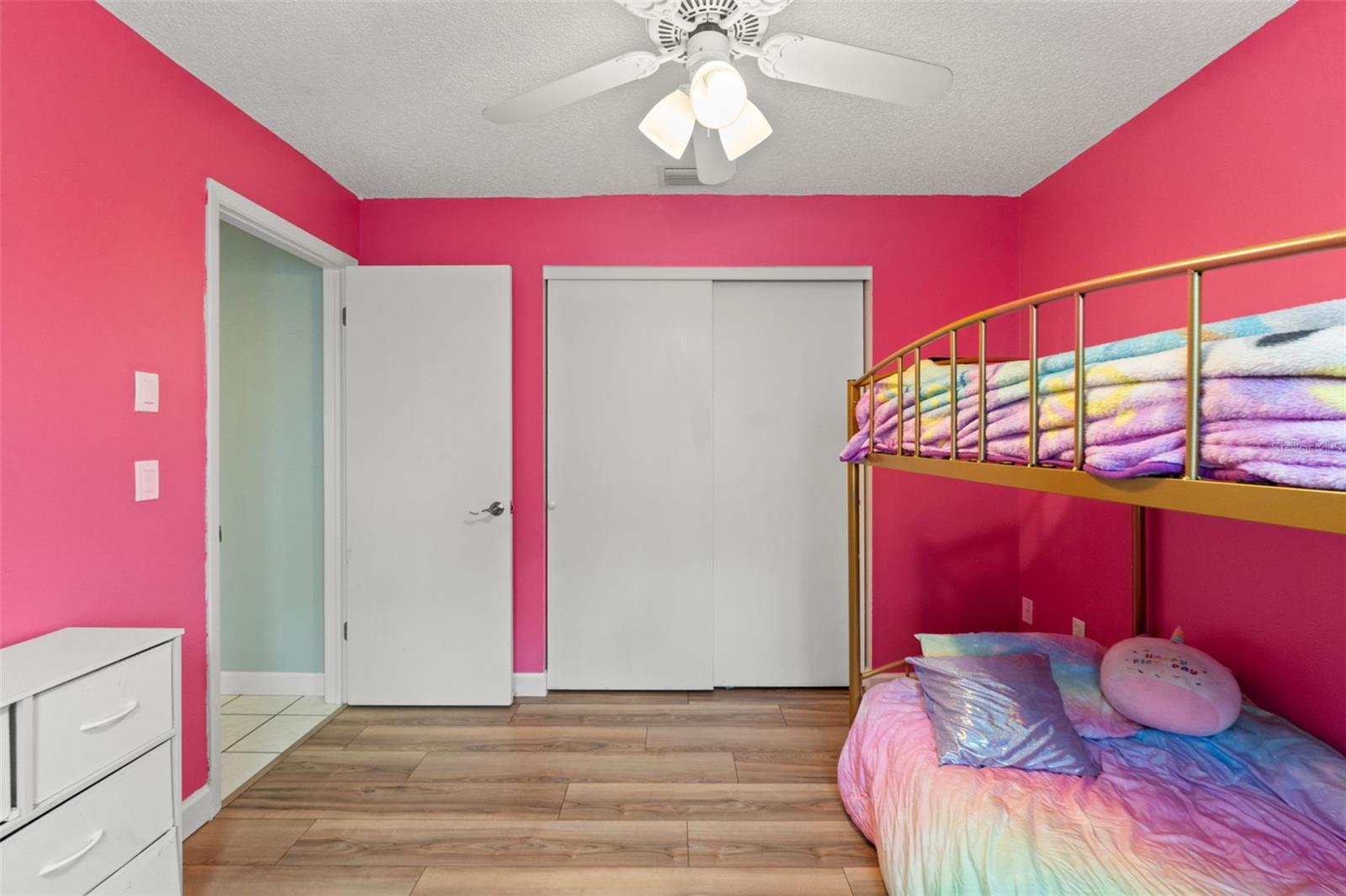 Image 9 of 41 For 8392 Camphor Drive