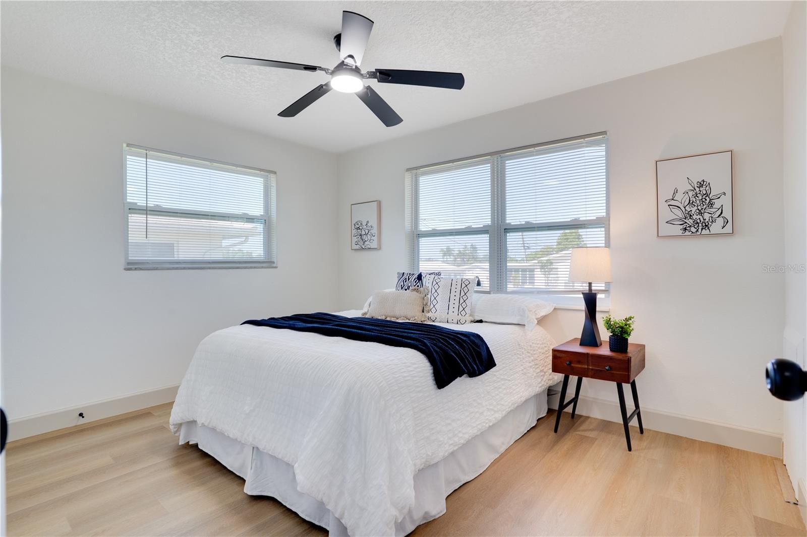 Image 20 of 32 For 8977 140th Way