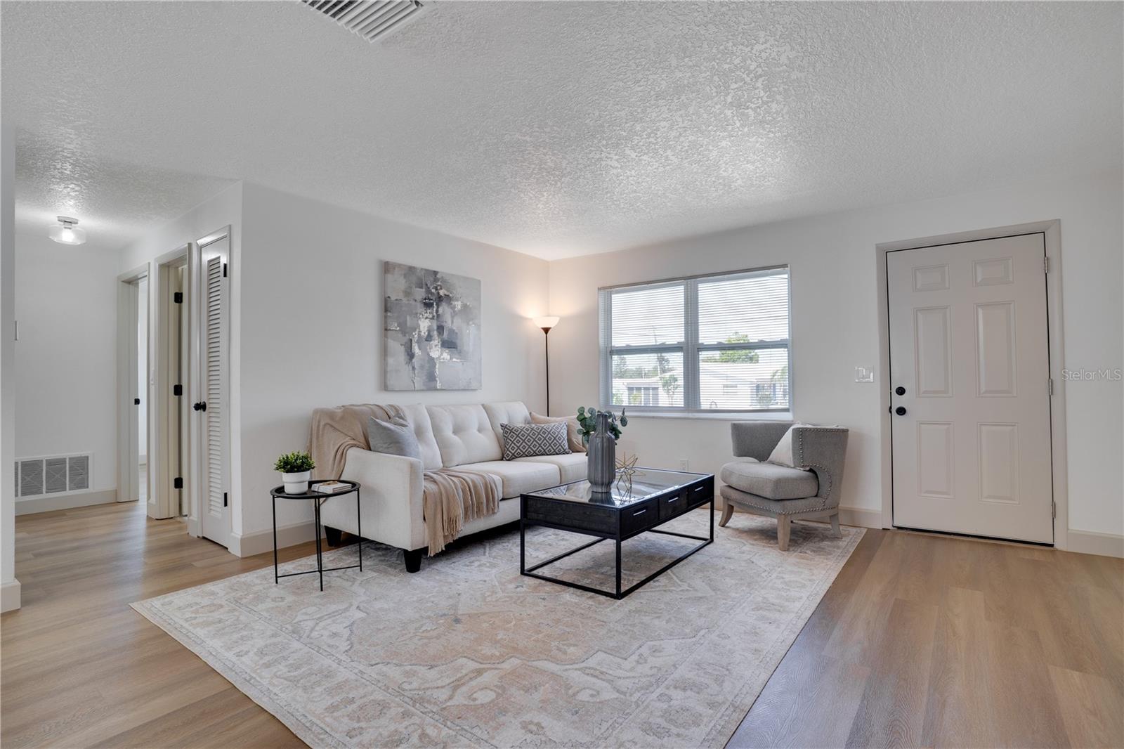 Image 6 of 32 For 8977 140th Way