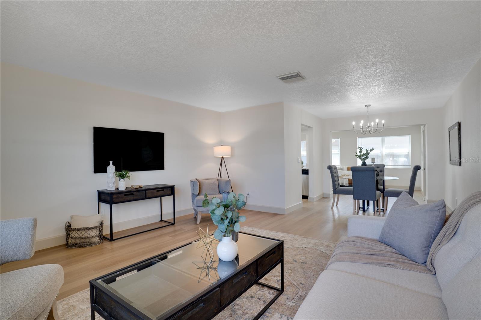 Image 8 of 32 For 8977 140th Way