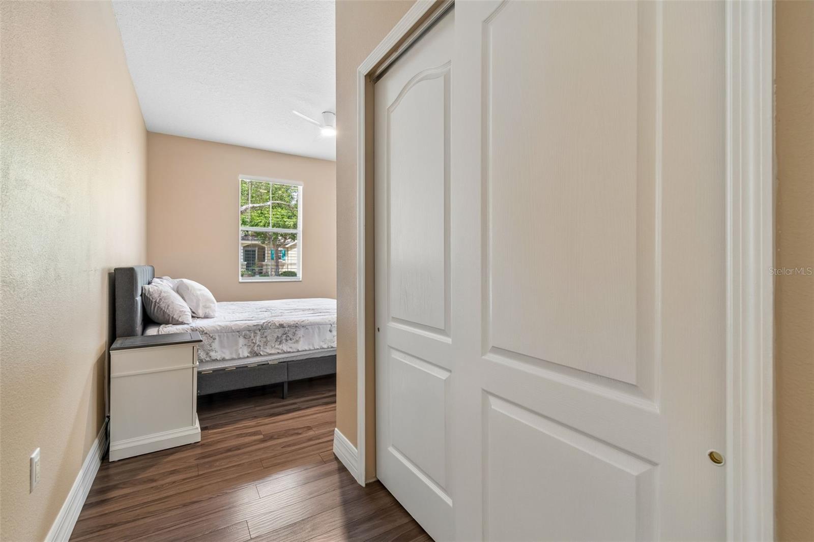 Image 11 of 90 For 5405 Hammock View Lane