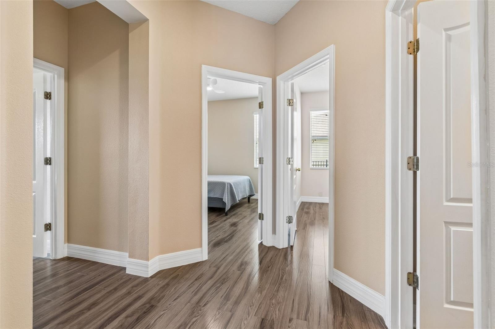 Image 19 of 90 For 5405 Hammock View Lane