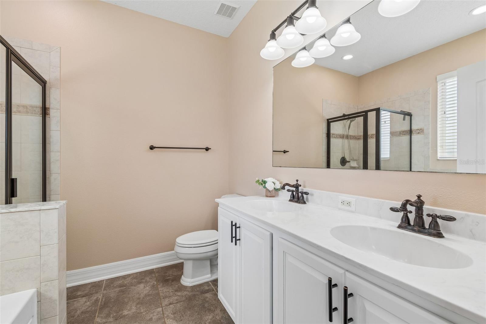 Image 27 of 90 For 5405 Hammock View Lane