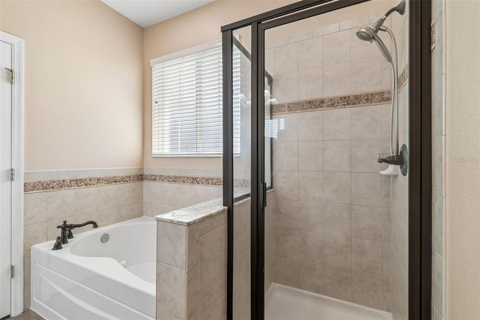 Image 28 of 90 For 5405 Hammock View Lane