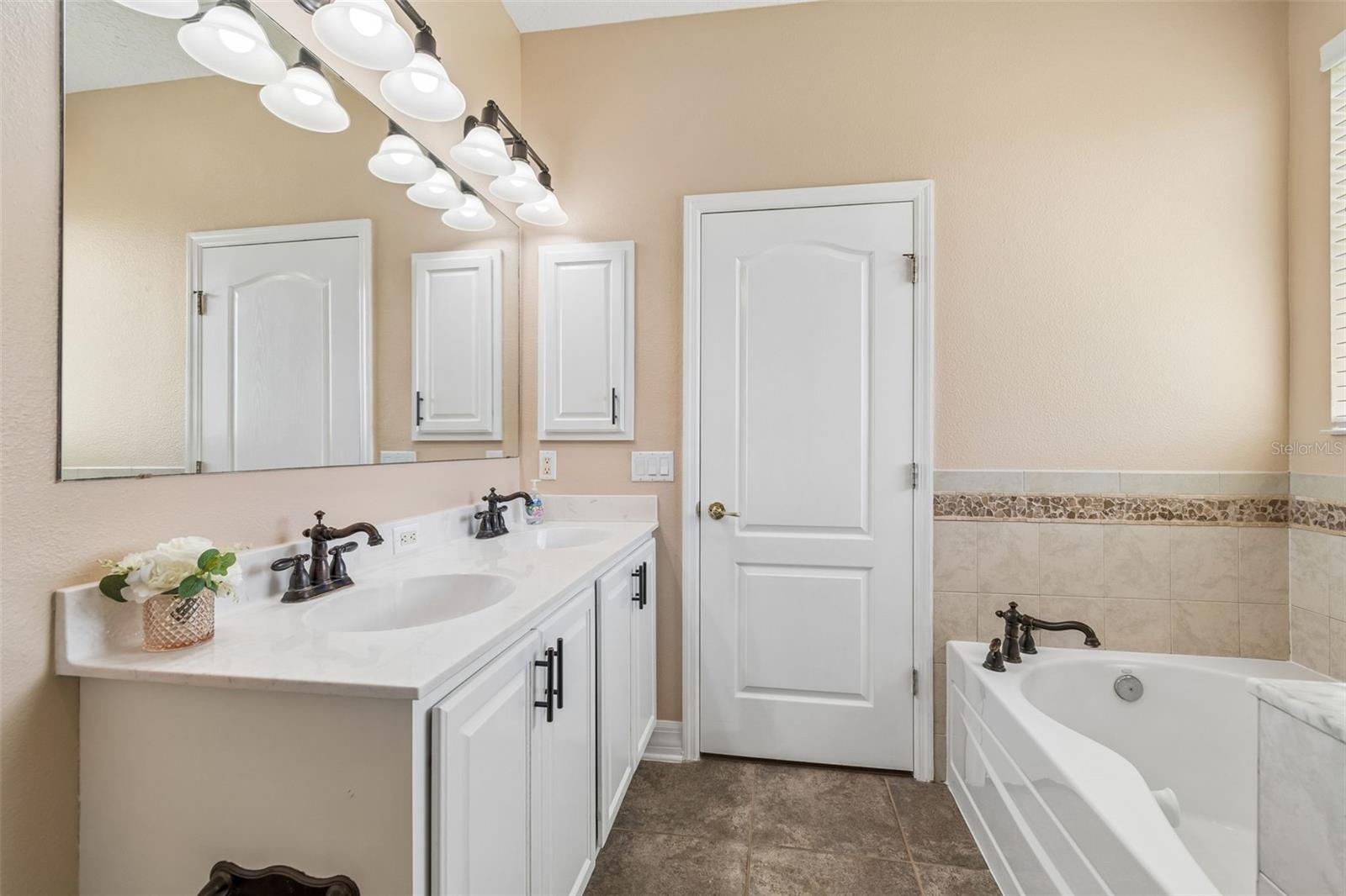 Image 30 of 90 For 5405 Hammock View Lane