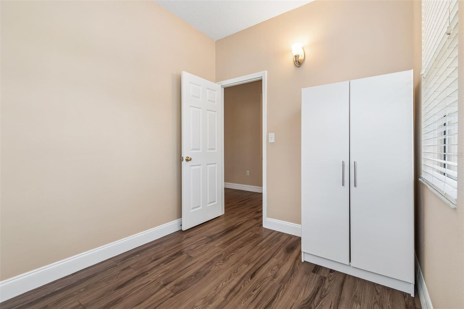 Image 6 of 90 For 5405 Hammock View Lane