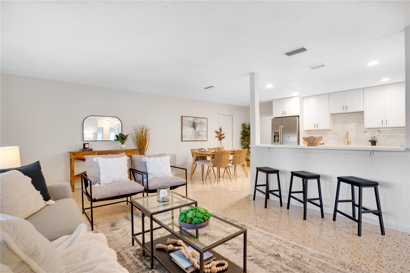 Image 10 of 46 For 5135 101st Street N