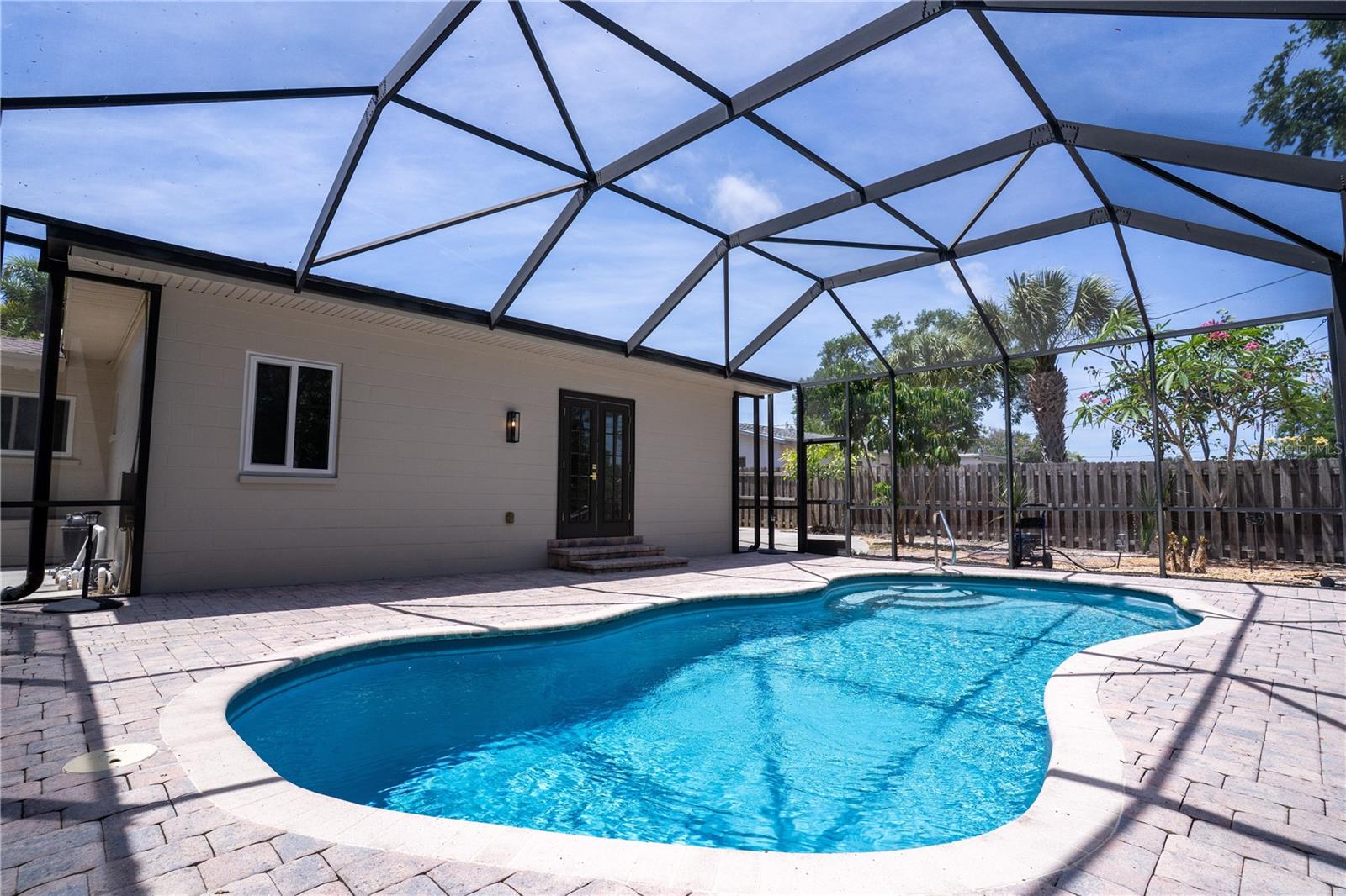 Image 34 of 46 For 5135 101st Street N