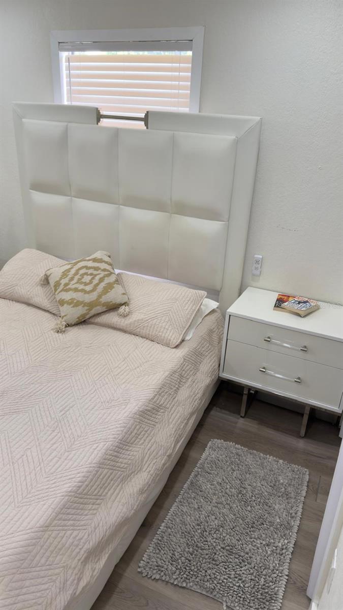 Image 13 of 23 For 2109 Navajo Avenue