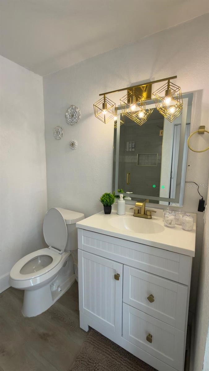 Image 19 of 23 For 2109 Navajo Avenue