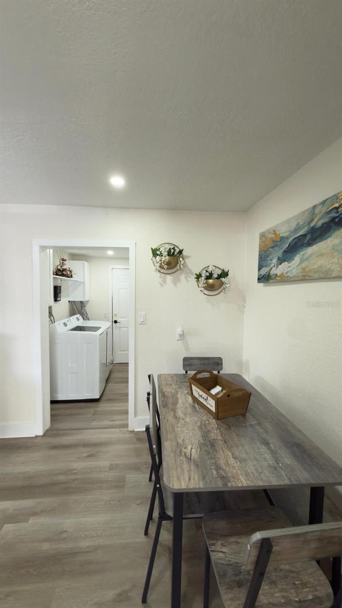 Image 8 of 23 For 2109 Navajo Avenue