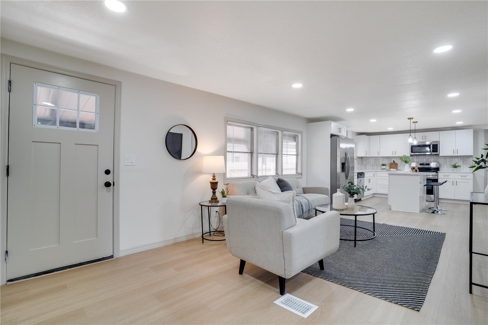 Image 7 of 36 For 5150 76th Street N