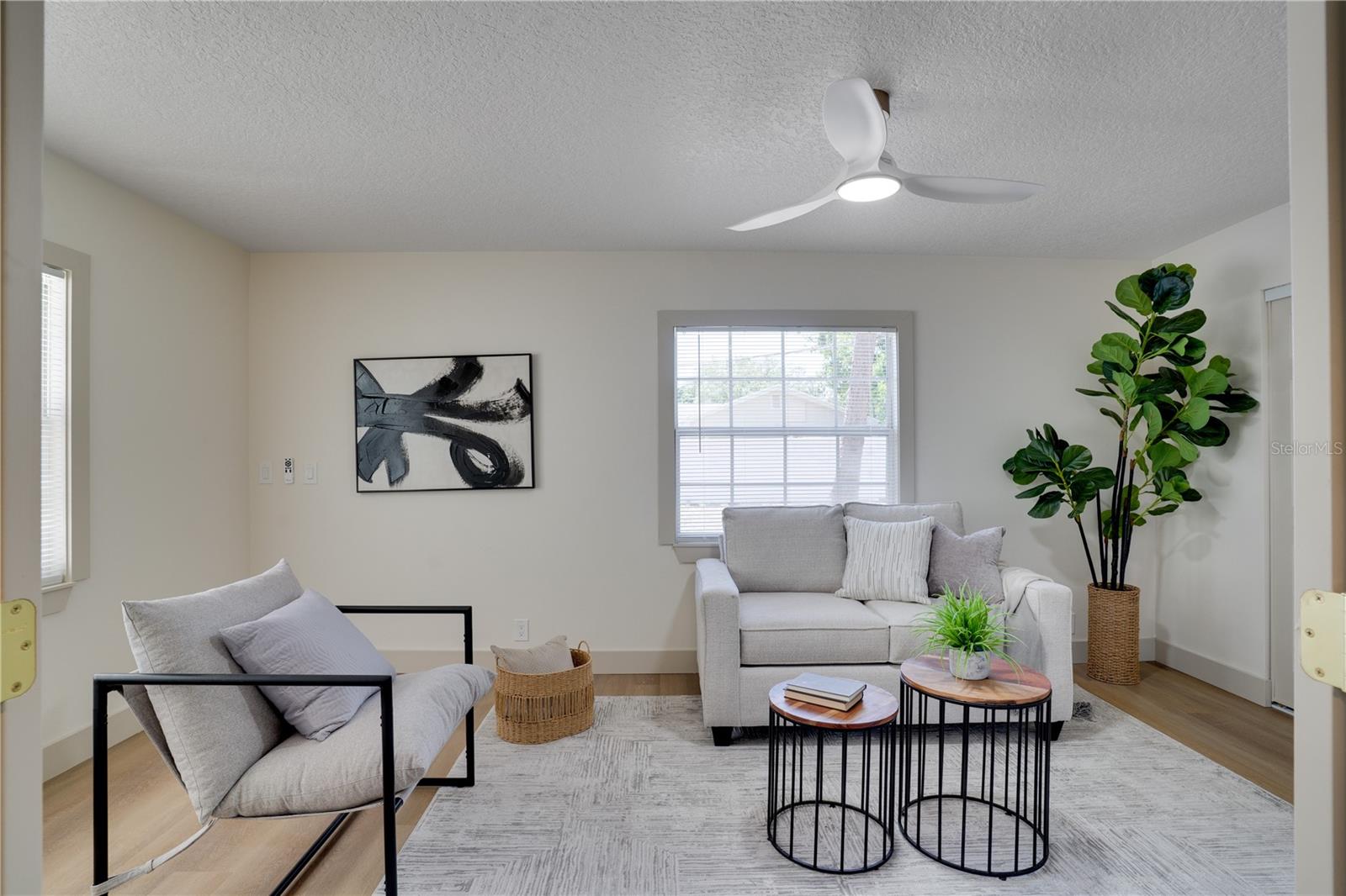 Image 11 of 31 For 6238 13th Avenue S