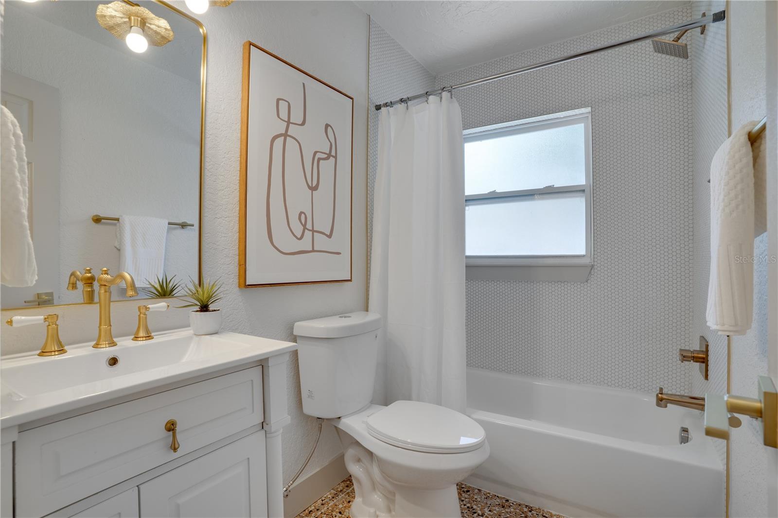 Image 22 of 31 For 6238 13th Avenue S