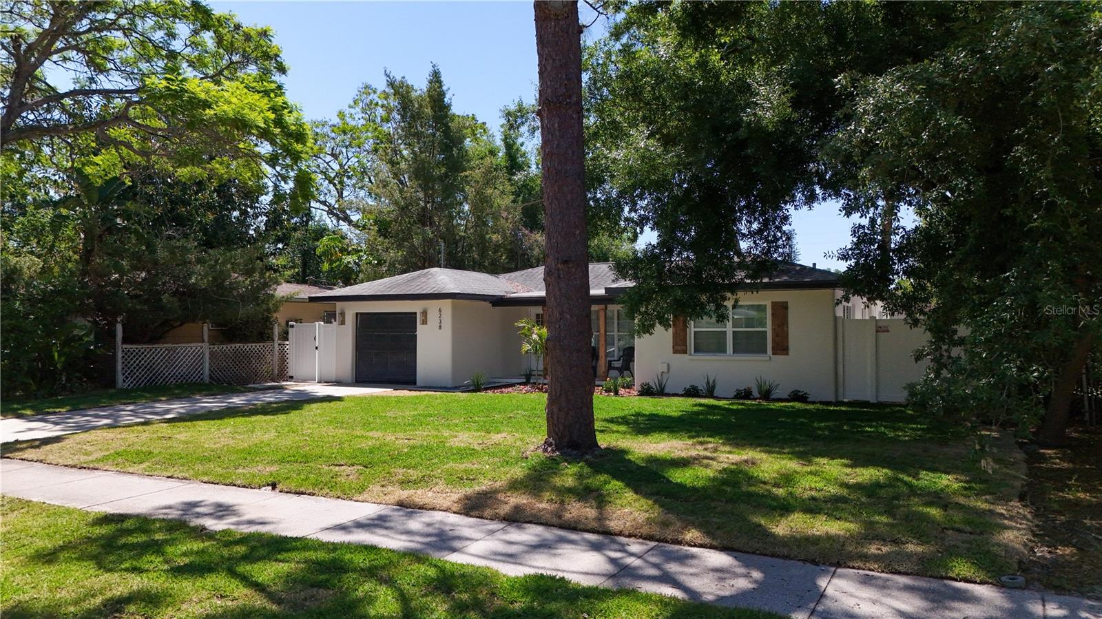 Image 3 of 31 For 6238 13th Avenue S