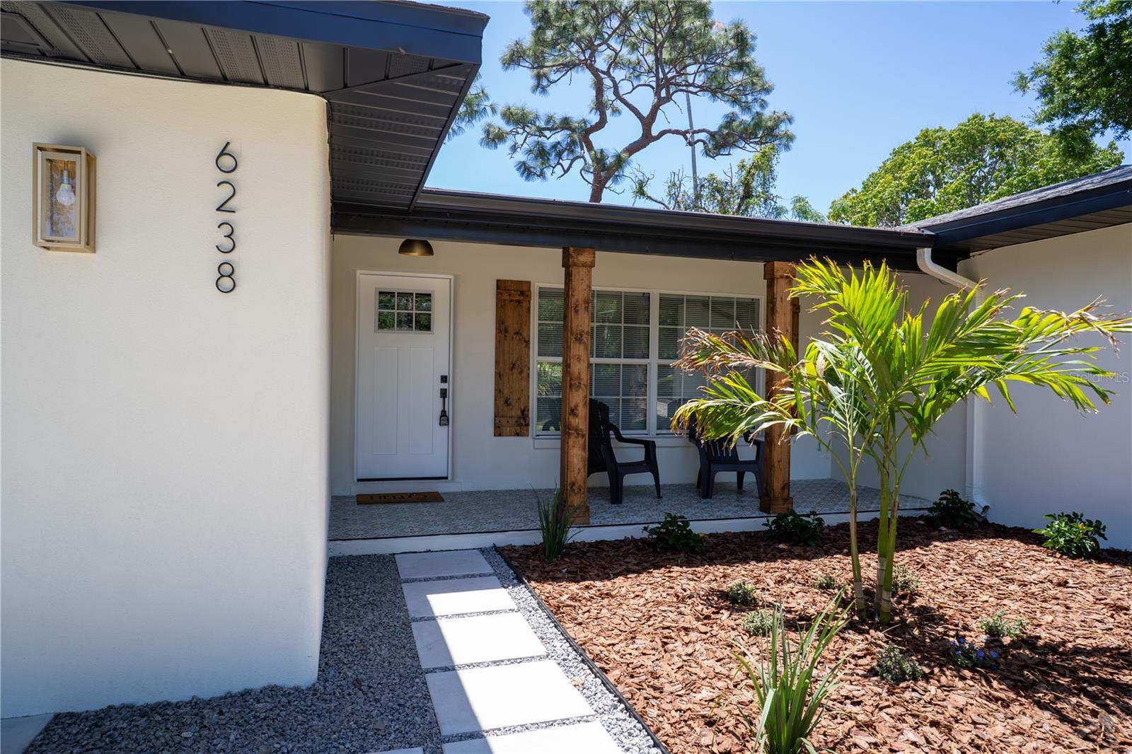 Image 4 of 31 For 6238 13th Avenue S