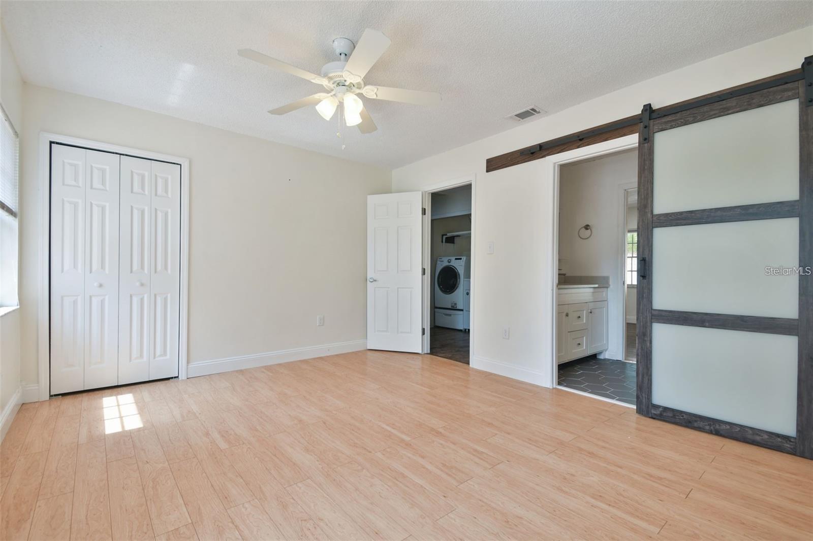 Image 17 of 39 For 4717 Vasconia Street