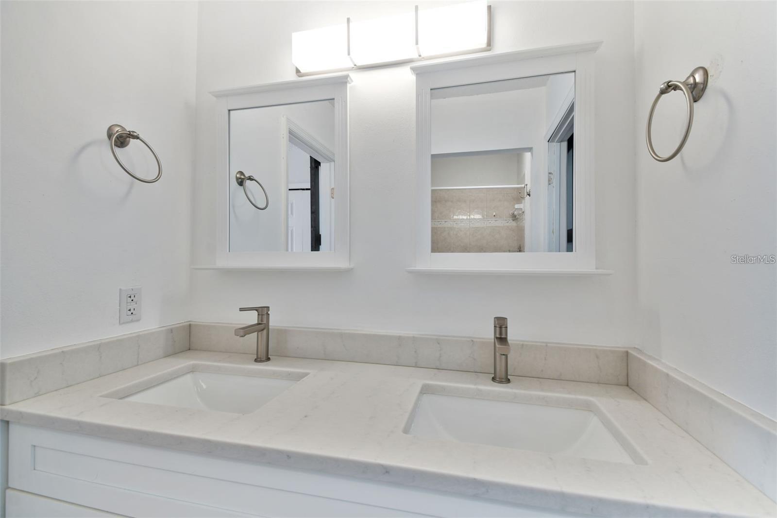 Image 19 of 39 For 4717 Vasconia Street