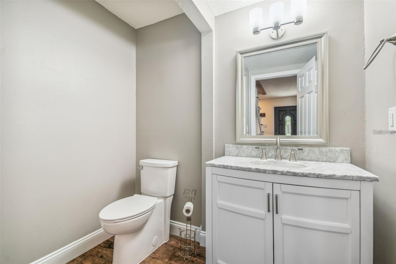 Image 22 of 39 For 4717 Vasconia Street