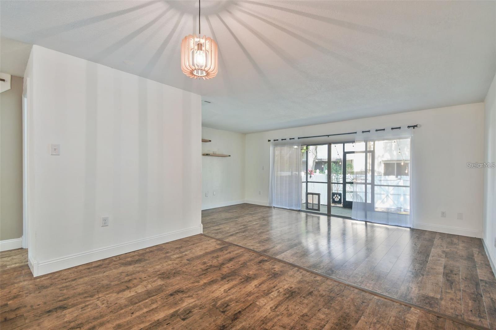 Image 25 of 39 For 4717 Vasconia Street