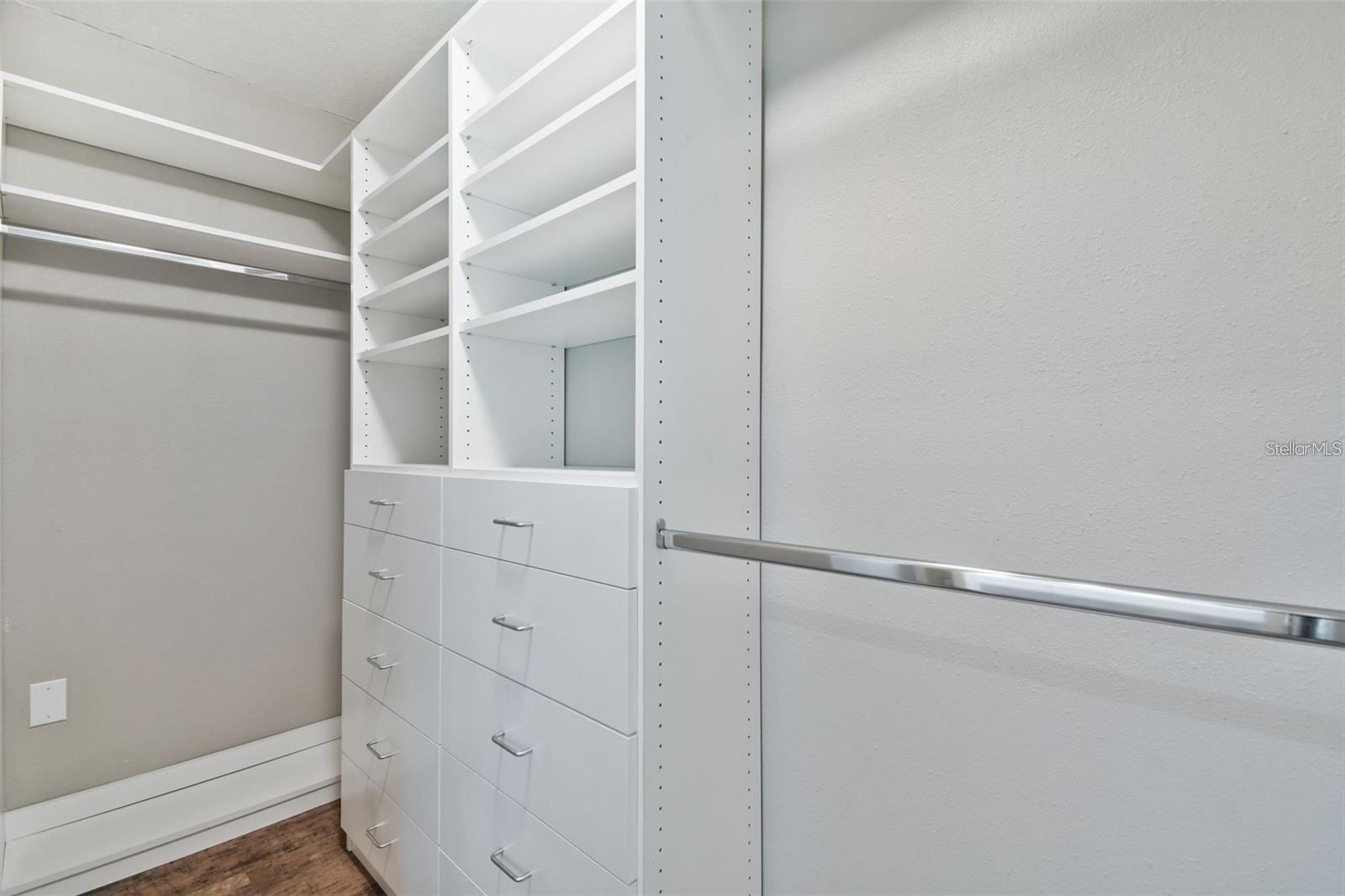 Image 26 of 39 For 4717 Vasconia Street