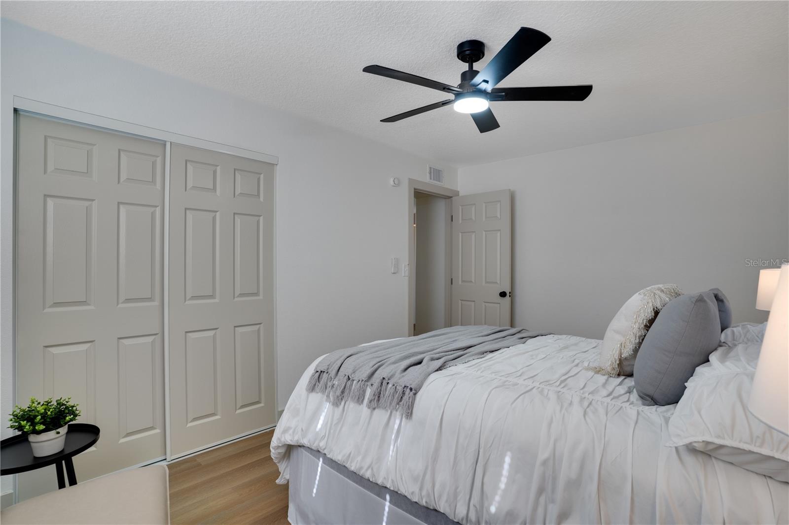 Image 24 of 38 For 1609 Council Drive