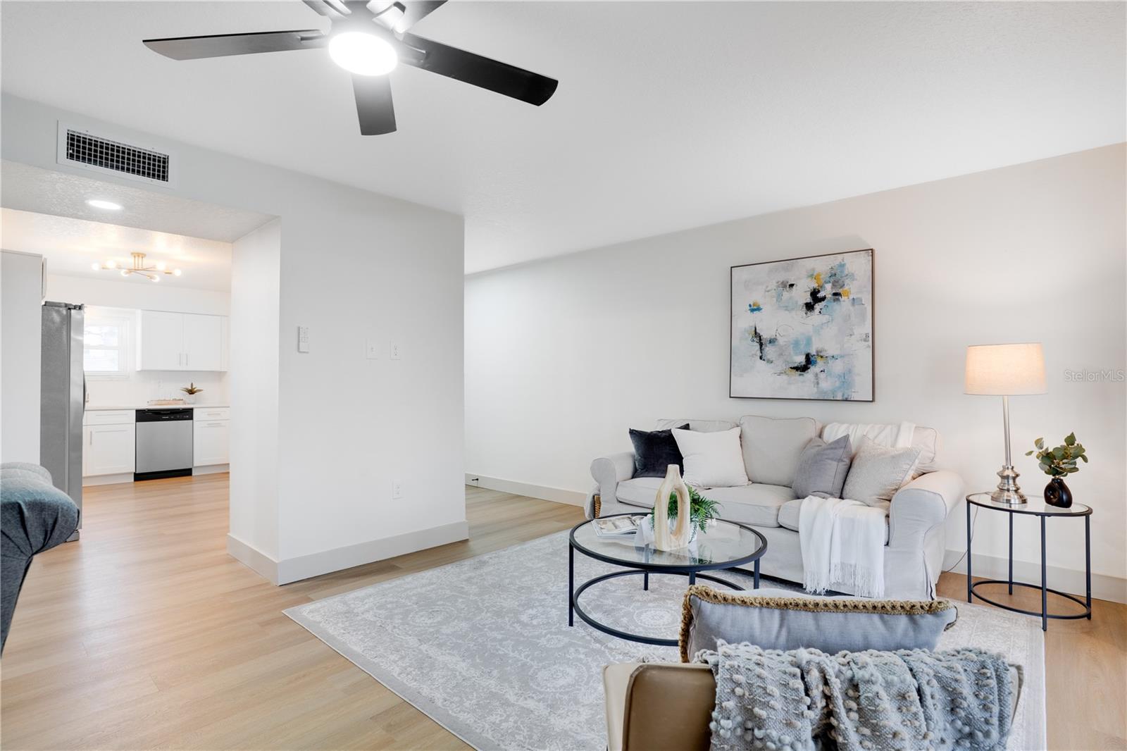 Image 9 of 38 For 1609 Council Drive