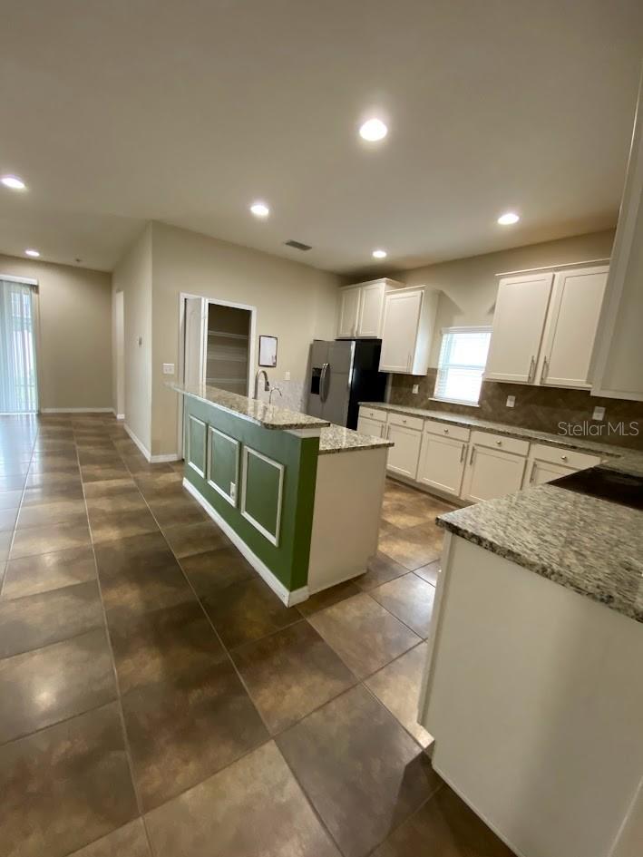 Image 13 of 47 For 12311 Fairlawn Drive