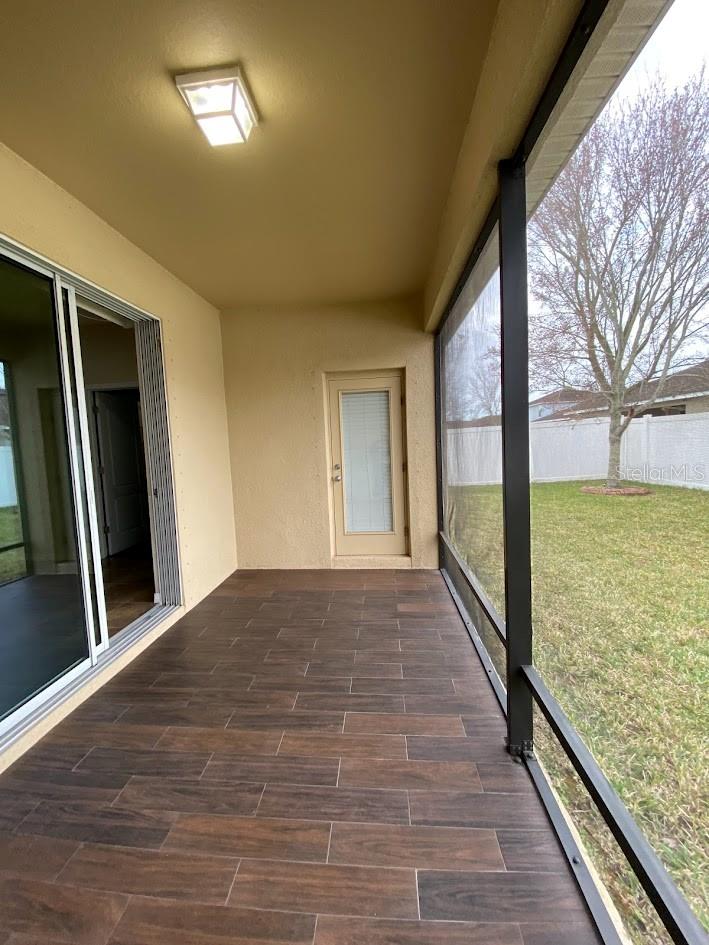 Image 16 of 47 For 12311 Fairlawn Drive