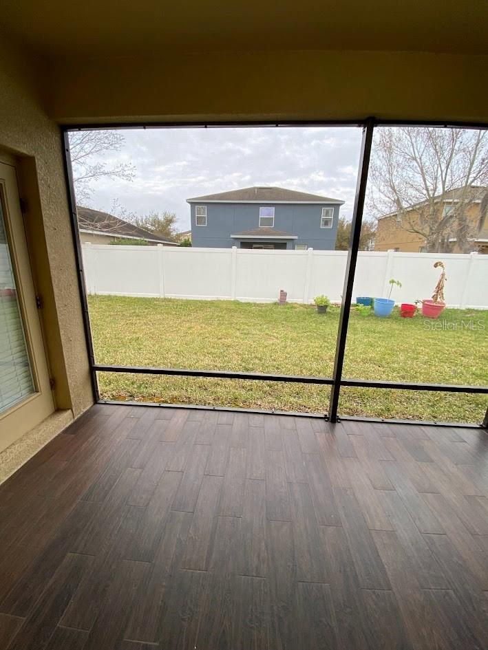 Image 18 of 47 For 12311 Fairlawn Drive