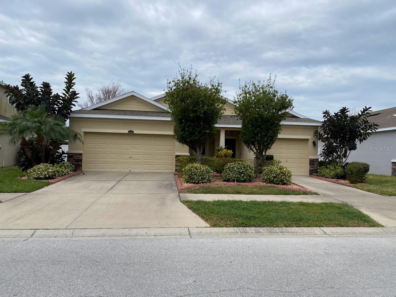 Image 3 of 47 For 12311 Fairlawn Drive