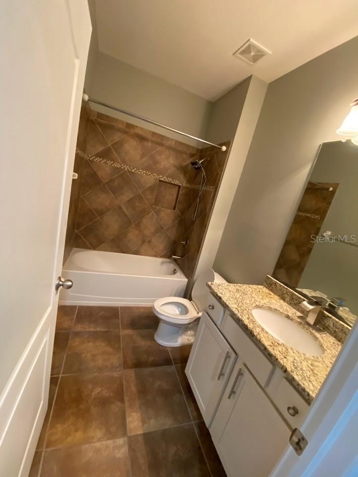 Image 32 of 47 For 12311 Fairlawn Drive