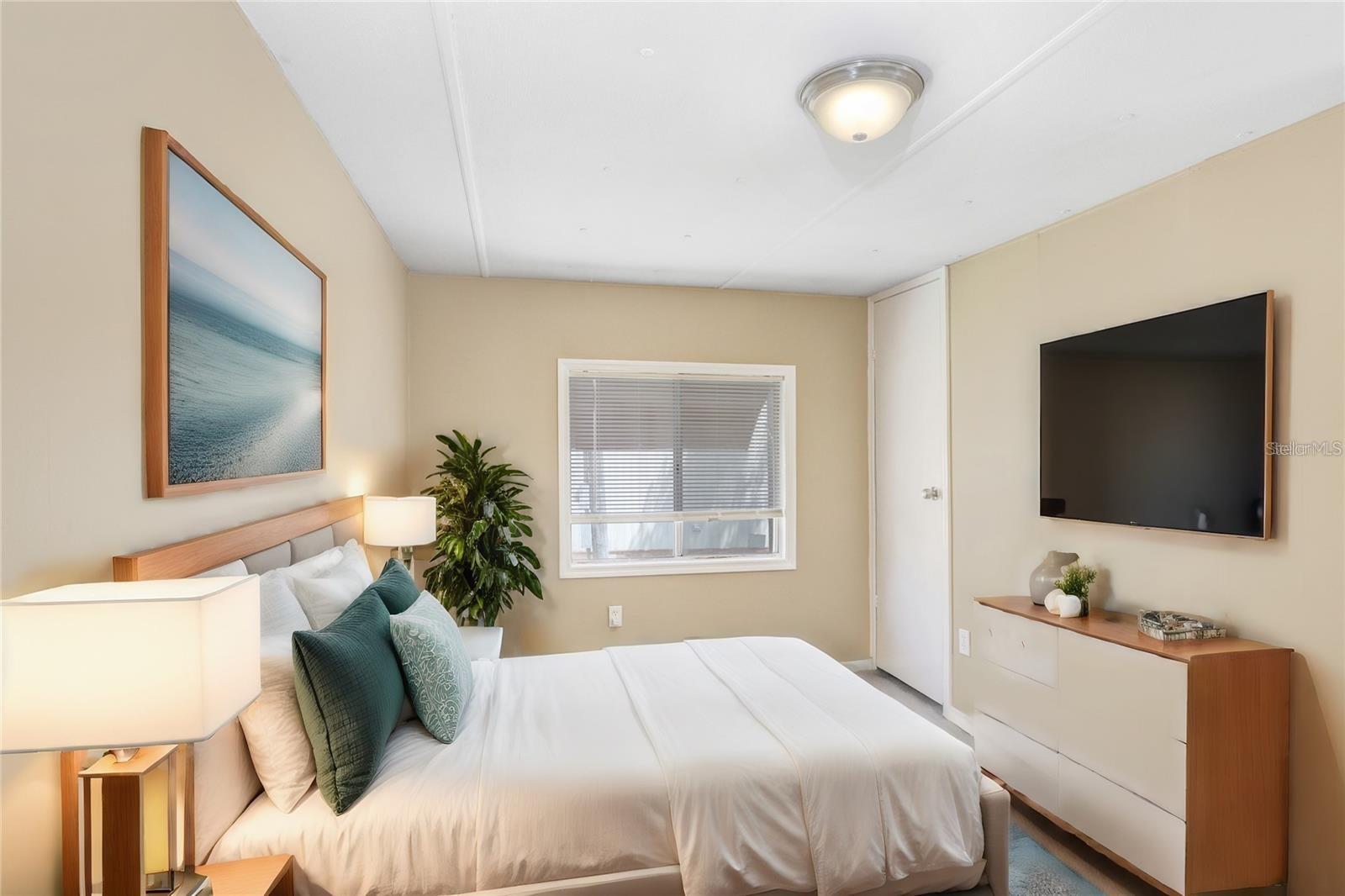 Image 22 of 46 For 14606 Coral Drive