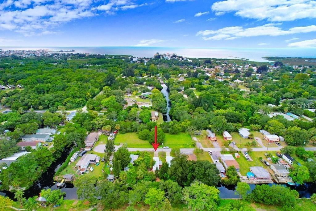 Image 4 of 46 For 14606 Coral Drive