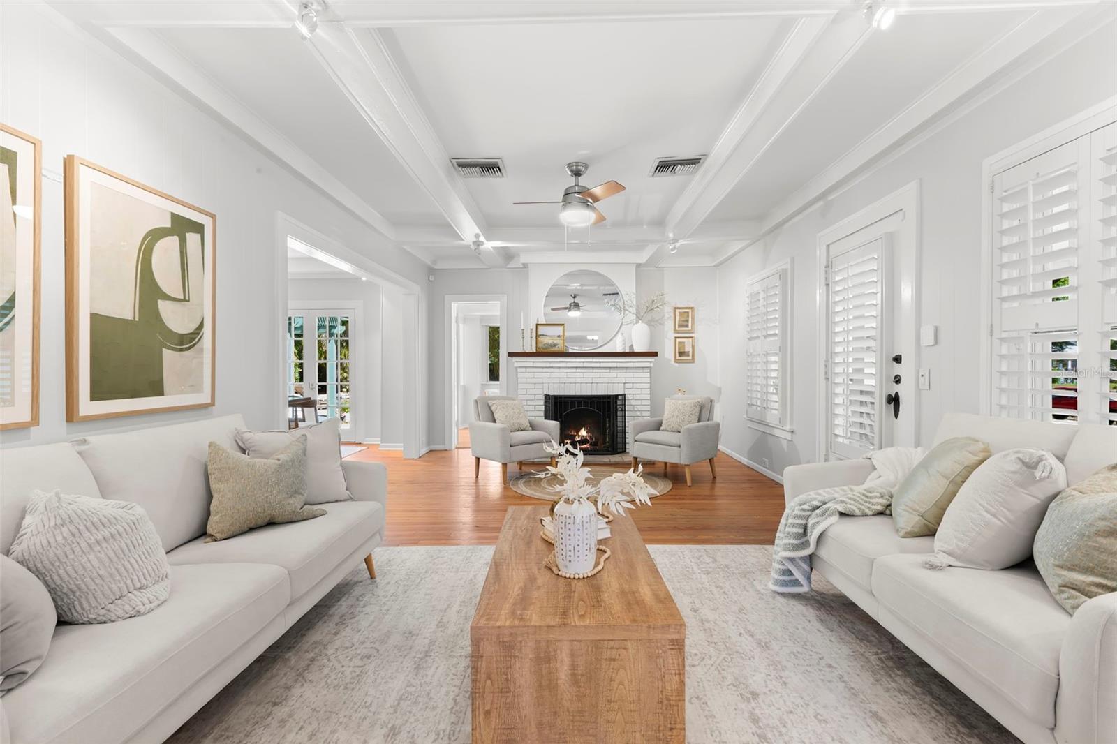 Listing photo id 6 for 230 27th Street N