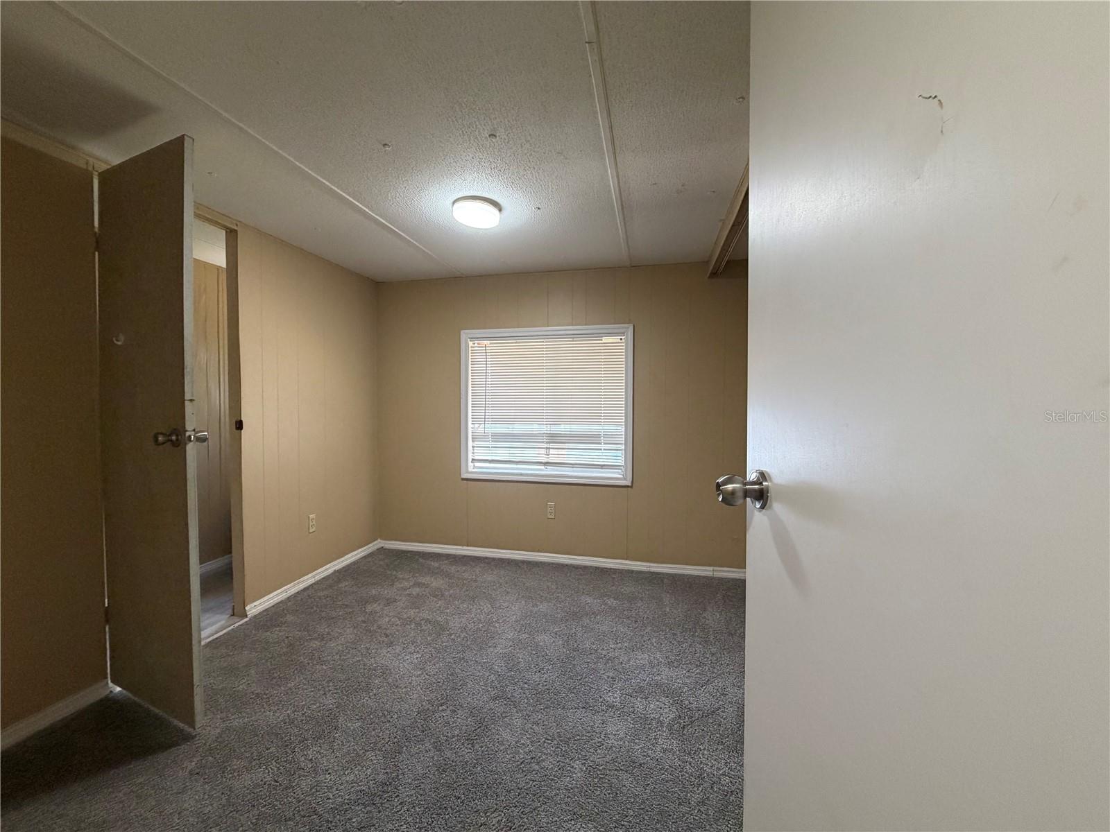 Image 19 of 48 For 14610 Coral Drive