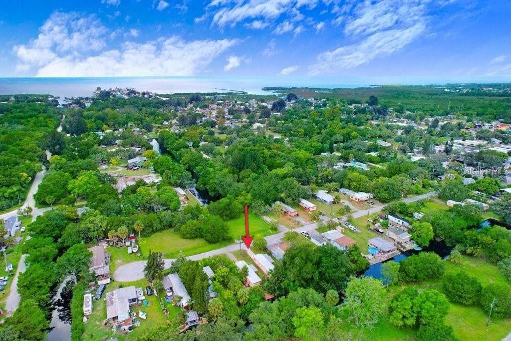 Image 28 of 48 For 14610 Coral Drive