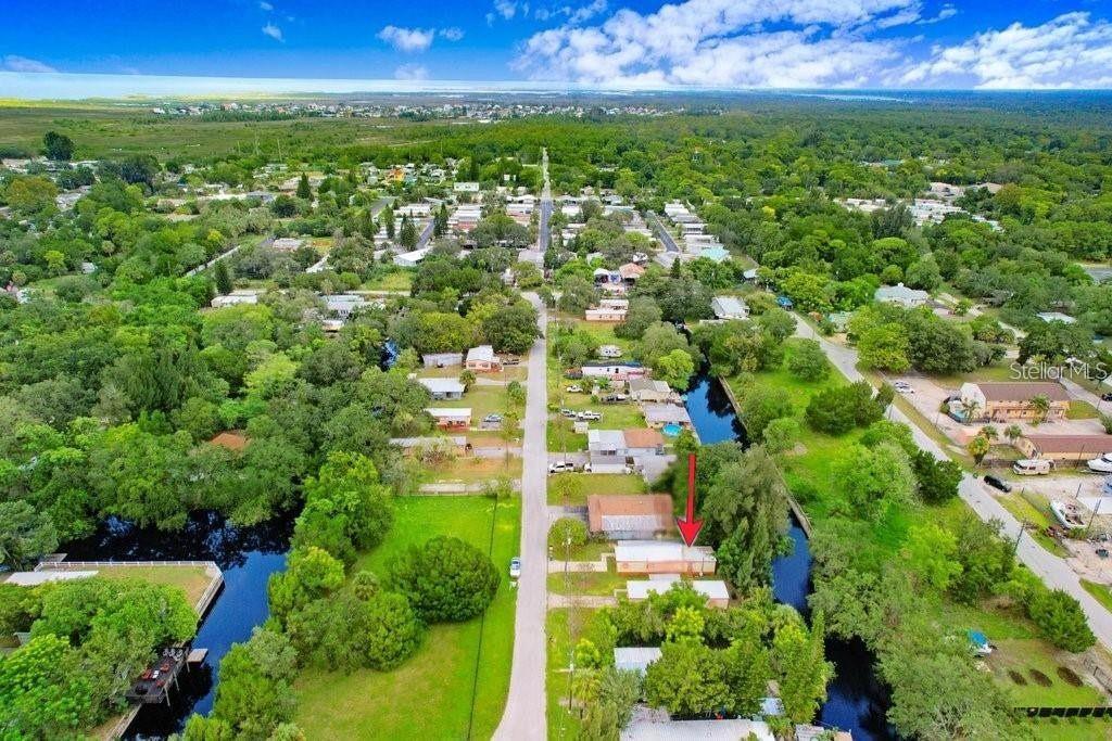 Image 32 of 48 For 14610 Coral Drive