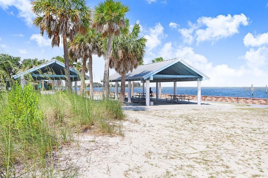 Image 45 of 48 For 14610 Coral Drive