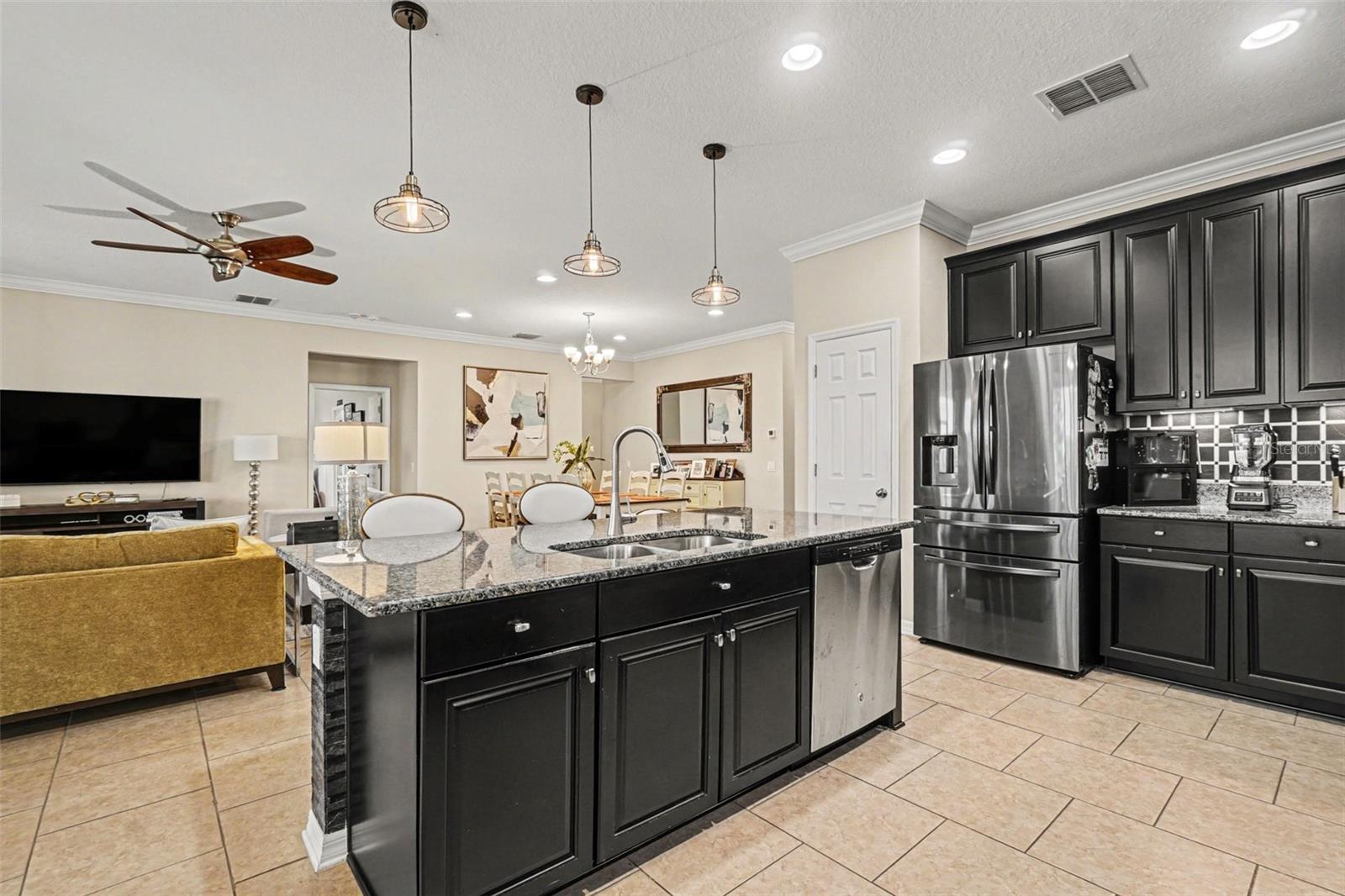 Listing photo id 8 for 11428 Carlton Fields Drive