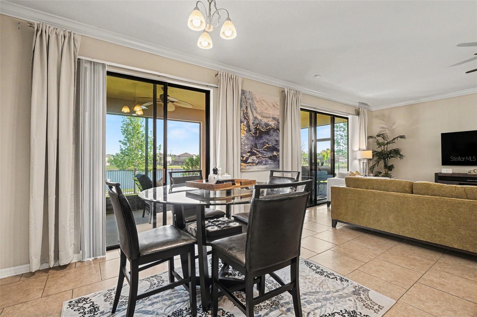 Listing photo id 10 for 11428 Carlton Fields Drive