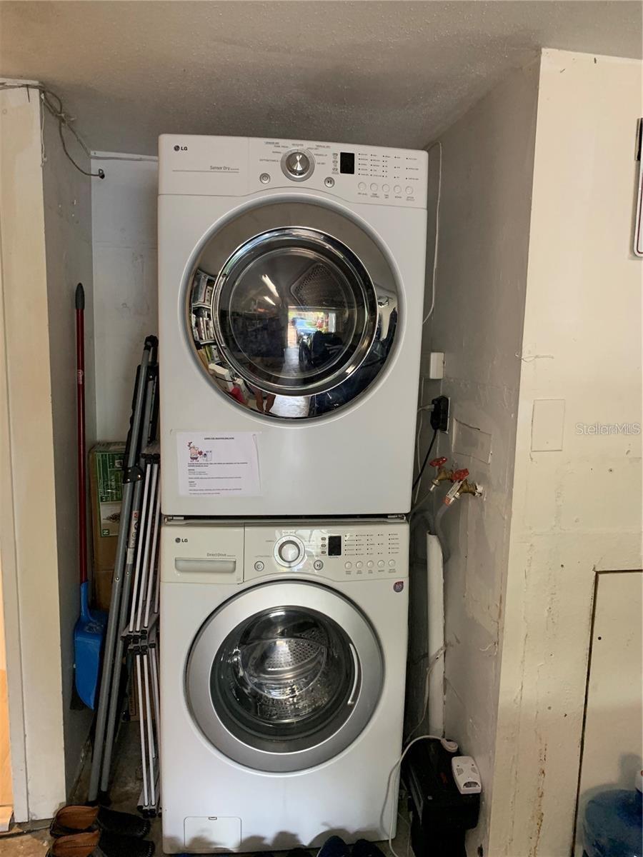 Image 23 of 24 For 1511 Bay Villa Place 1-2