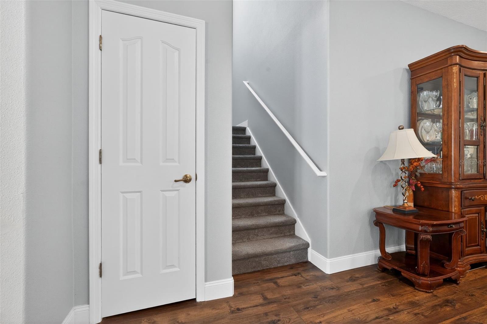 Listing photo id 18 for 17517 Glenapp Drive