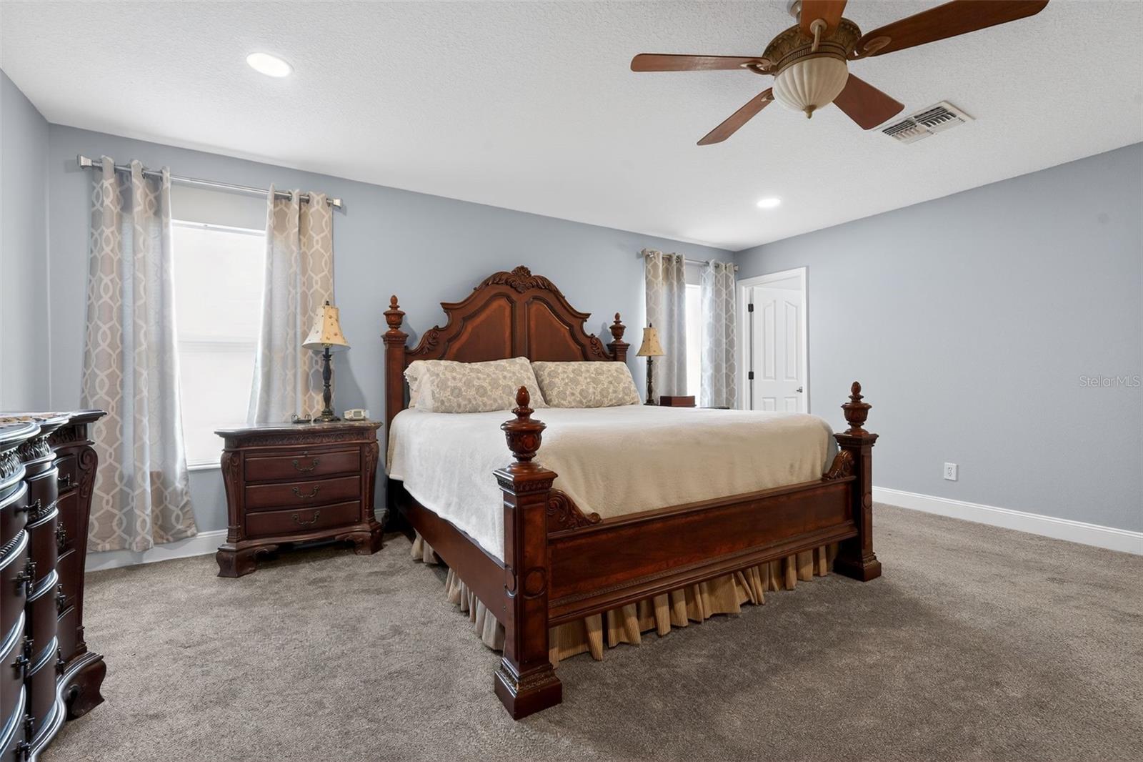 Listing photo id 23 for 17517 Glenapp Drive