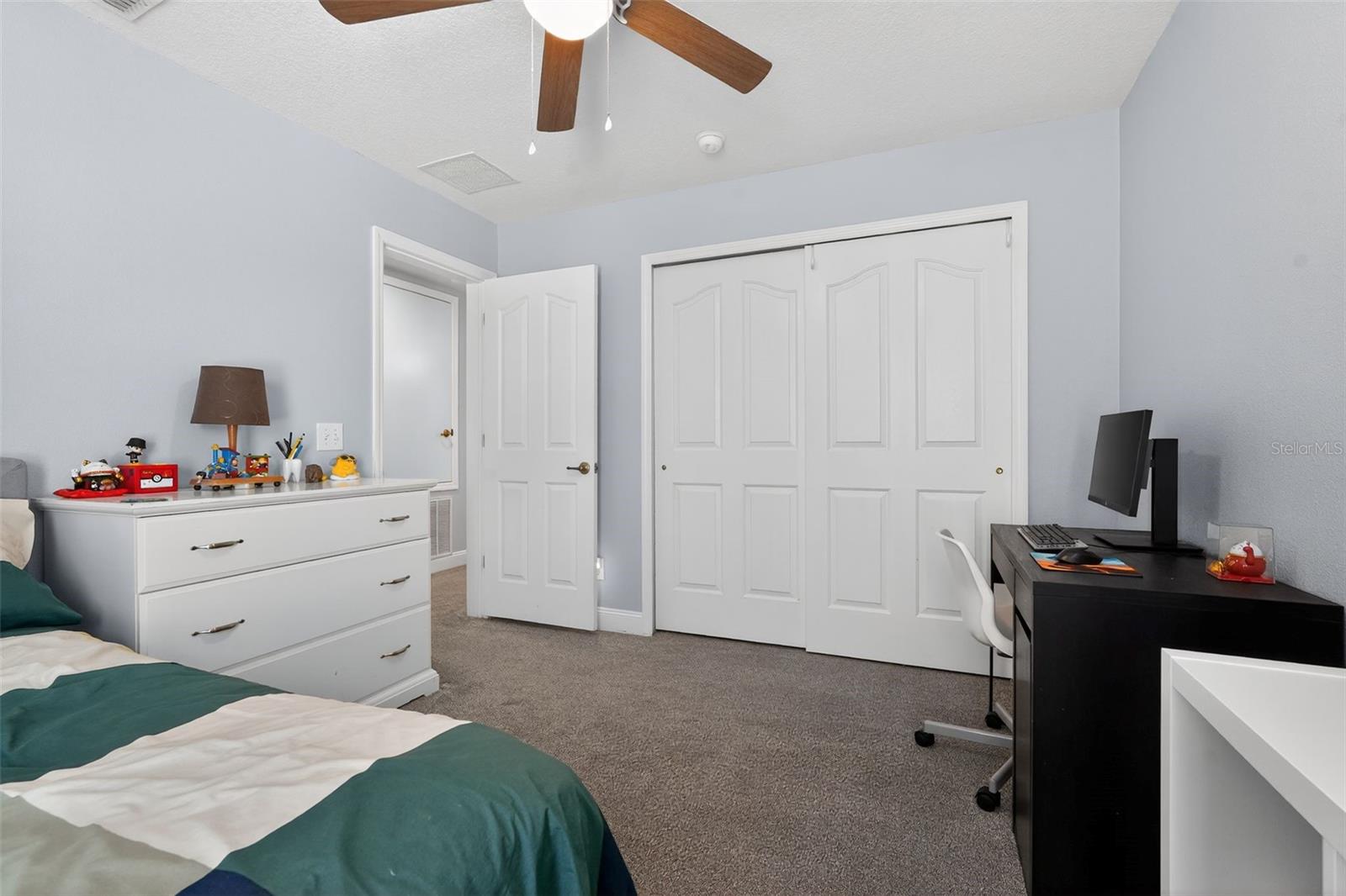 Listing photo id 27 for 17517 Glenapp Drive