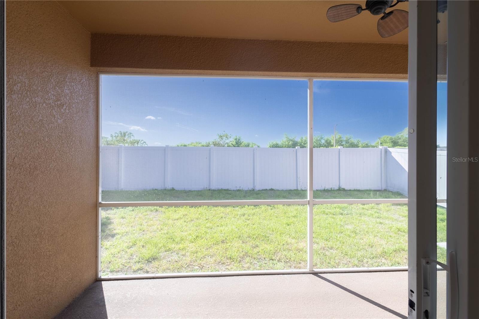 Image 24 of 42 For 7562 Forest Mere Drive