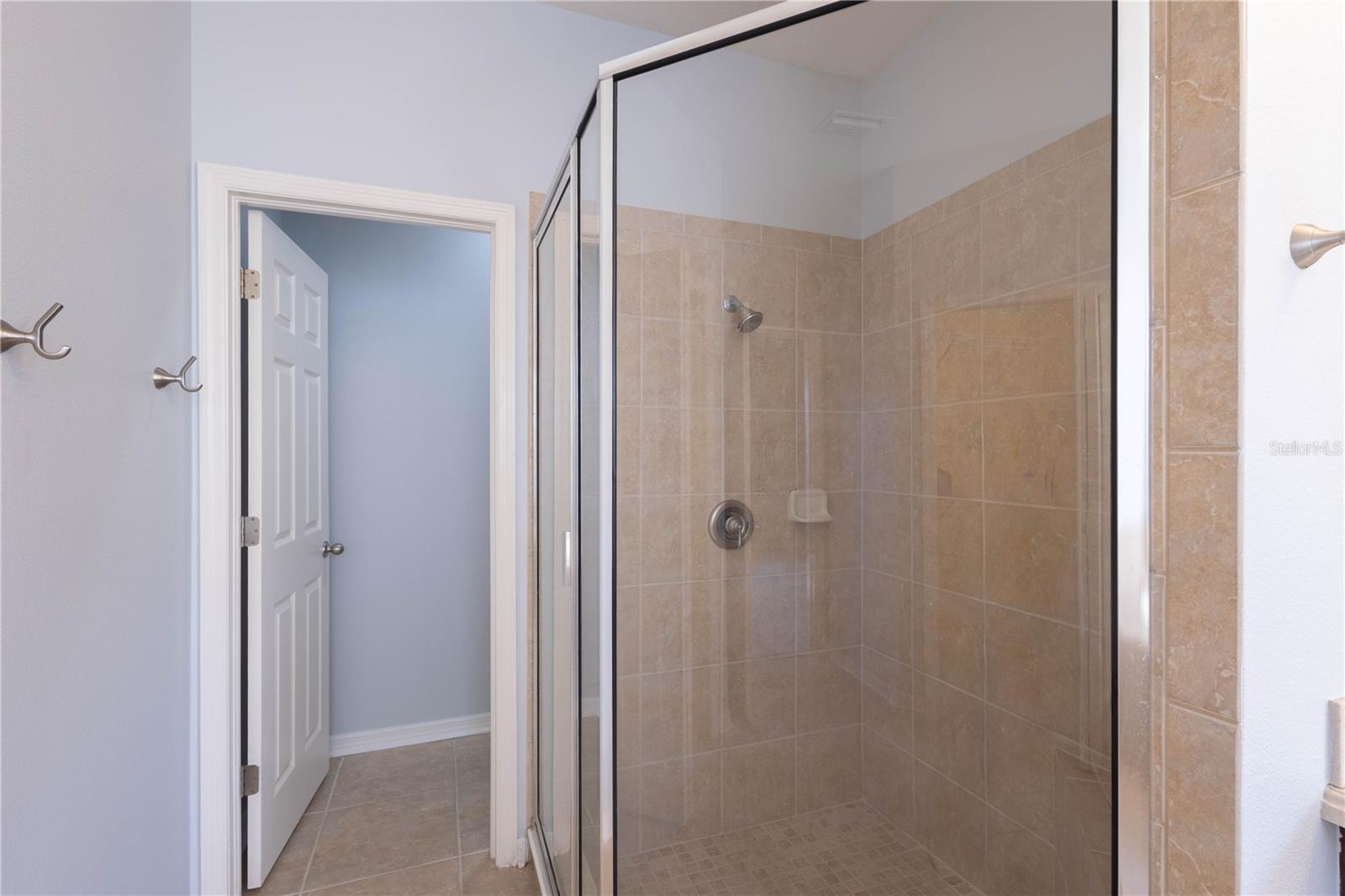 Image 33 of 42 For 7562 Forest Mere Drive