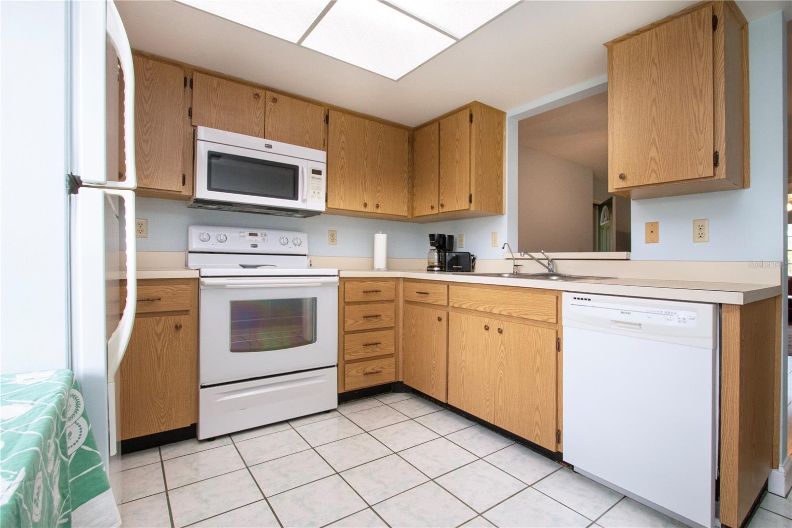 Image 3 of 59 For 2017 Hullhouse Drive 351