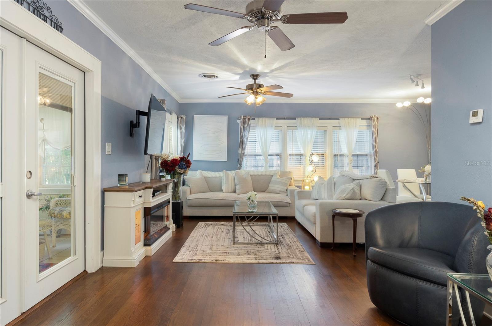 Image 14 of 38 For 4526 1st Avenue N