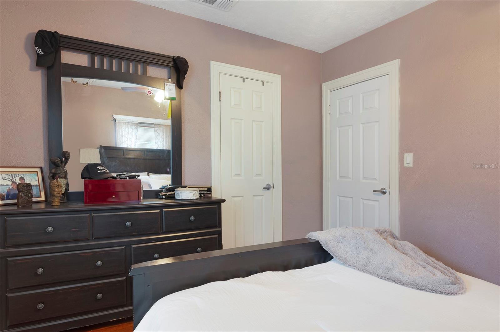 Image 28 of 38 For 4526 1st Avenue N